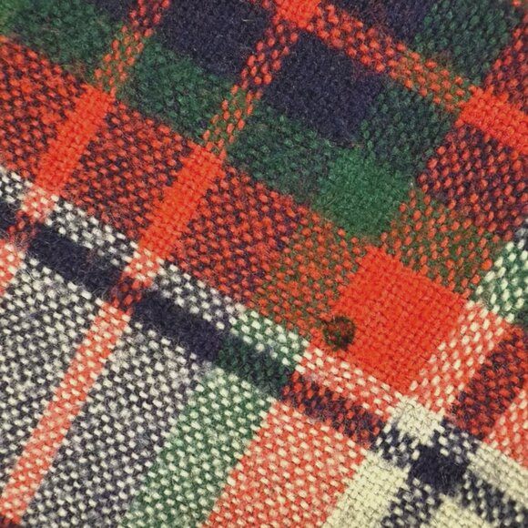 Vintage Fringe Throw Blanket Lightweight Quilt Bedding Plaid Red Gray Blue Green - Picture 5 of 6